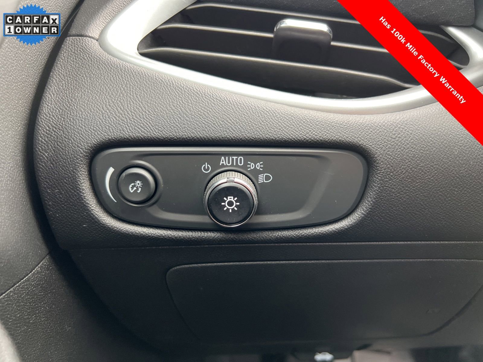 Used 2023 Chevrolet Malibu LT image 18