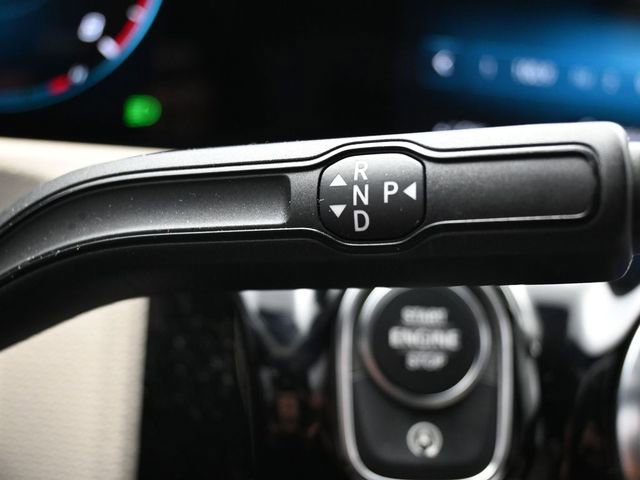 Used 2023 Mercedes-Benz CLA 250 4MATIC w/ Premium Package image 28