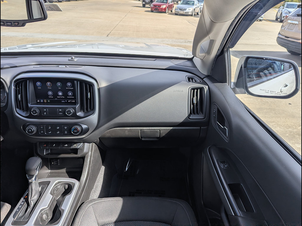 Used 2022 Chevrolet Colorado LT w/ LT Convenience Package AWD/4WD image 4