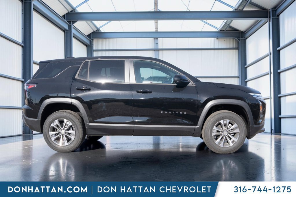 New 2027 Chevrolet Equinox LT w/ Convenience Package II FWD image 29