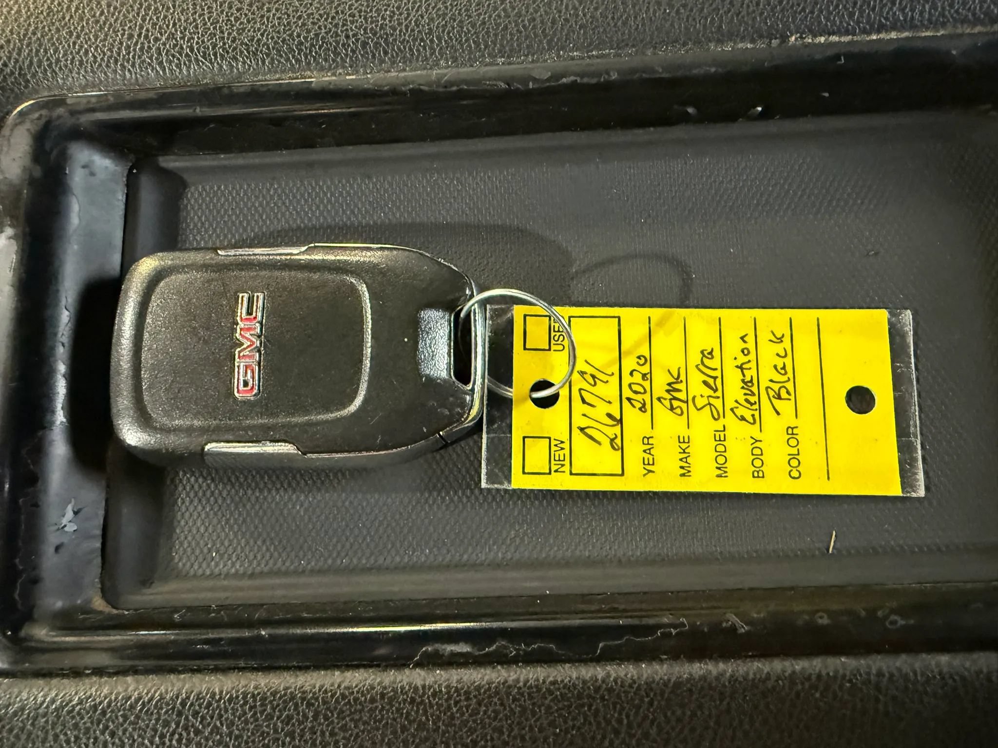 Used 2020 GMC Sierra 1500 Elevation w/ Elevation Value Package RWD image 27