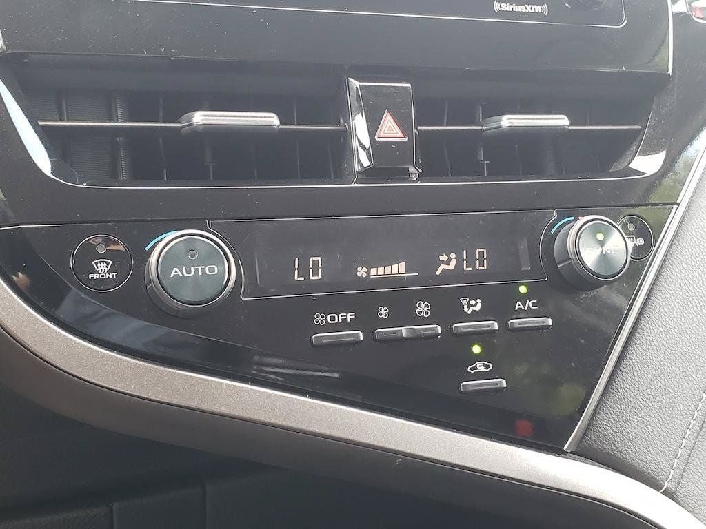 Certified 2024 Toyota Camry SE FWD image 25