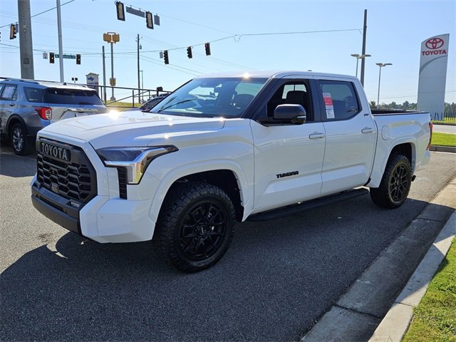 New 2026 Toyota Tundra SR5 image 3