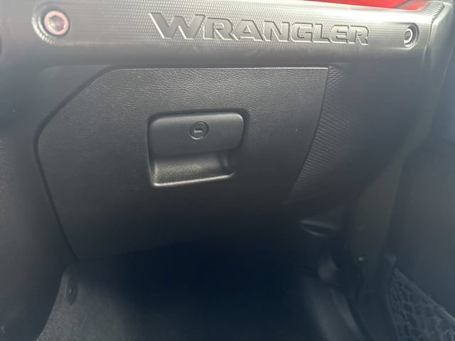 Used 2021 Jeep Wrangler Rubicon AWD/4WD image 27