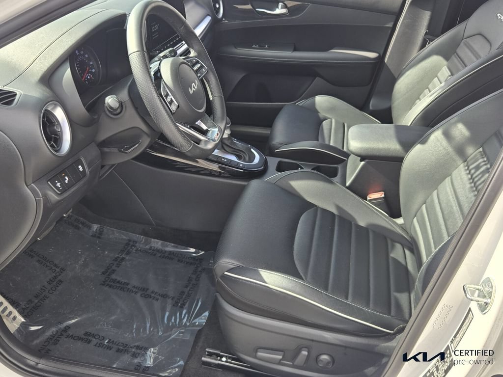 Certified 2024 Kia Forte GT-Line w/ GT-Line Premium Package FWD image 10