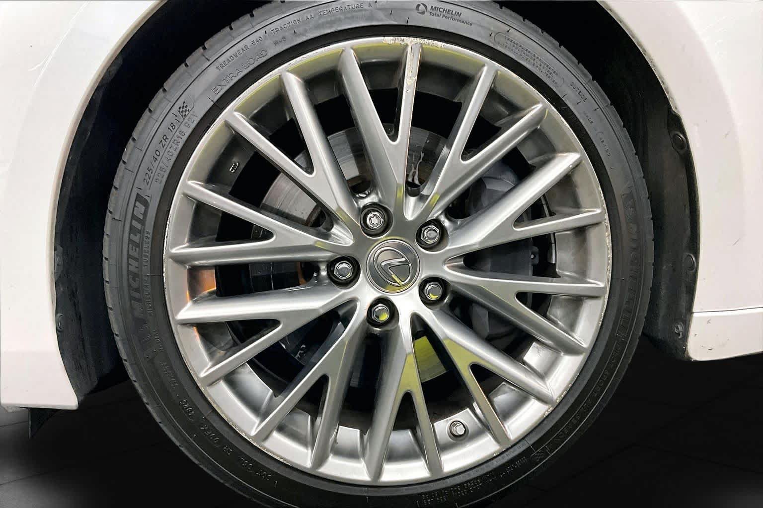 Used 2018 Lexus IS 300 w/ Accessory Package 2 RWD image 10