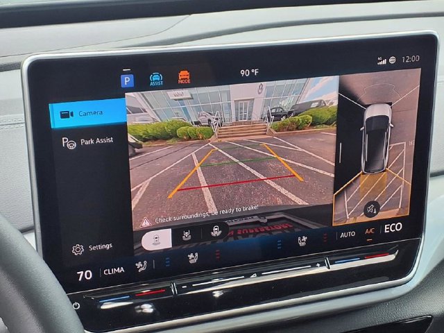 New 2025 Volkswagen ID.4 Pro S Plus AWD/4WD image 16