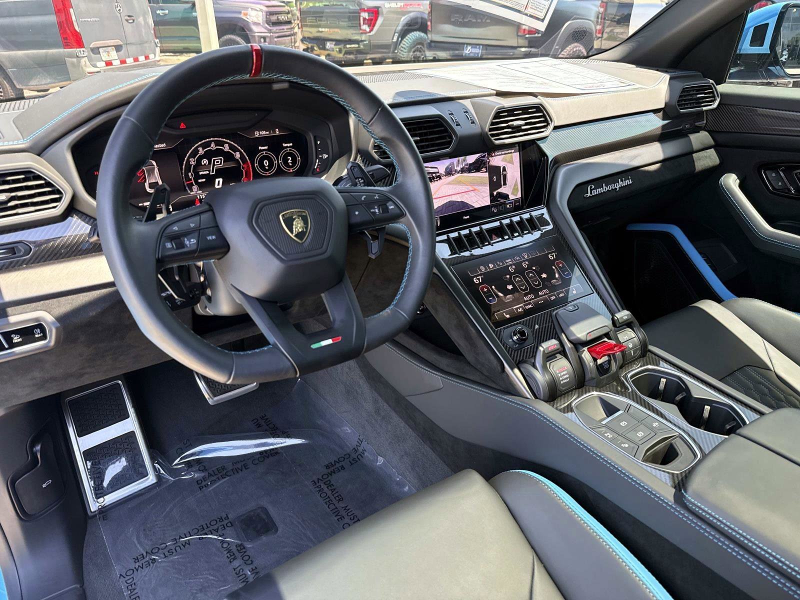 Used 2024 Lamborghini Urus Performante AWD/4WD image 17