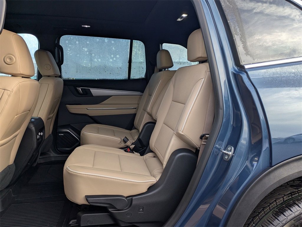 New 2026 Buick Enclave Preferred image 10