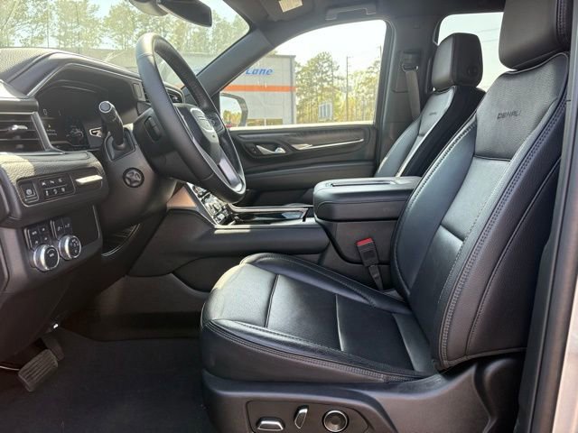 Used 2024 GMC Yukon XL Denali image 14