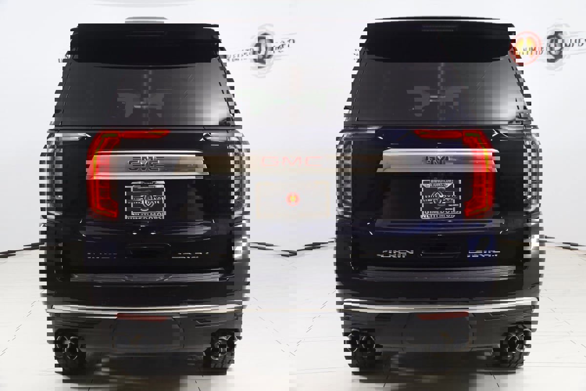 Used 2021 GMC Yukon Denali w/ Denali Premium Package image 48