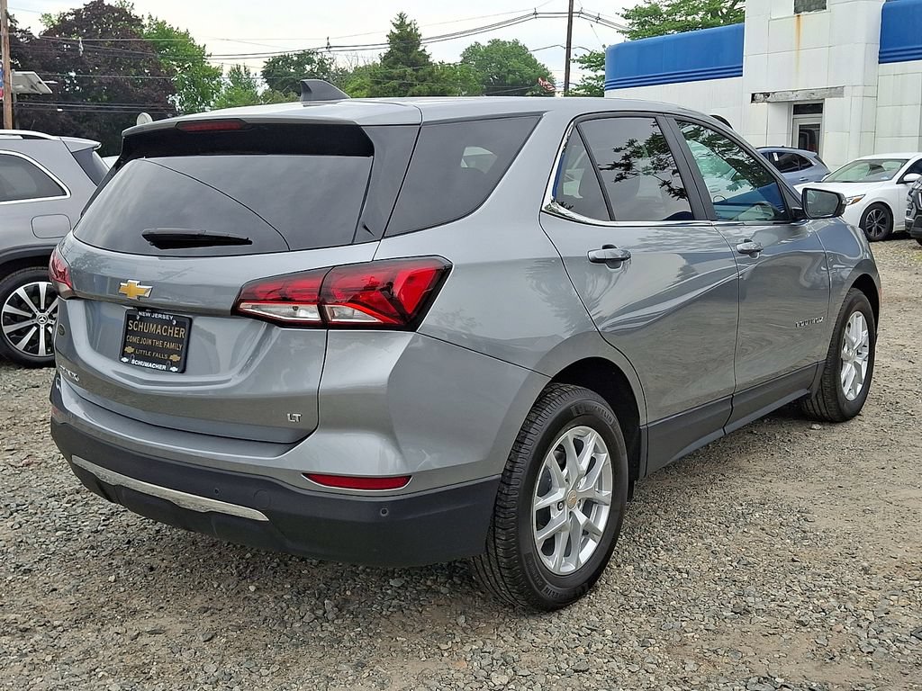 Used 2024 Chevrolet Equinox LT FWD image 8