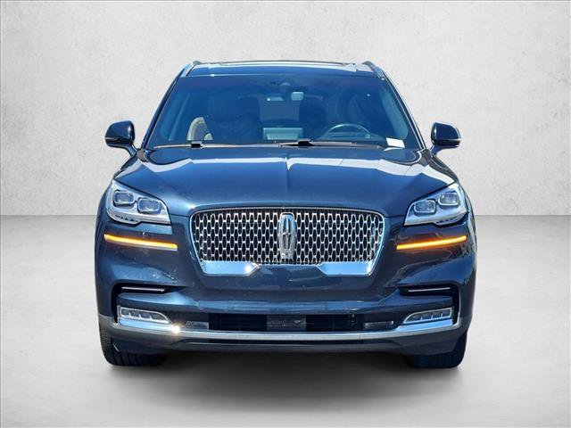 Used 2022 Lincoln Aviator Reserve w/ Equipment Group 201A AWD/4WD image 2