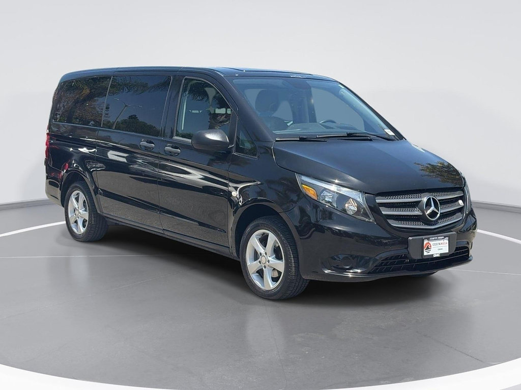 Used 2018 Mercedes-Benz Metris Passenger video 1