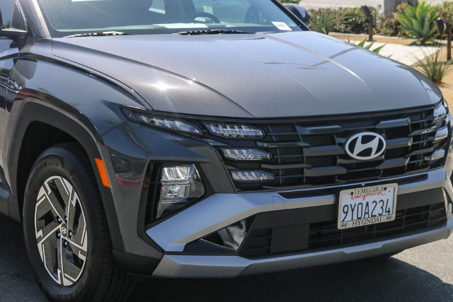 Certified 2026 Hyundai Tucson Blue SE AWD/4WD image 4