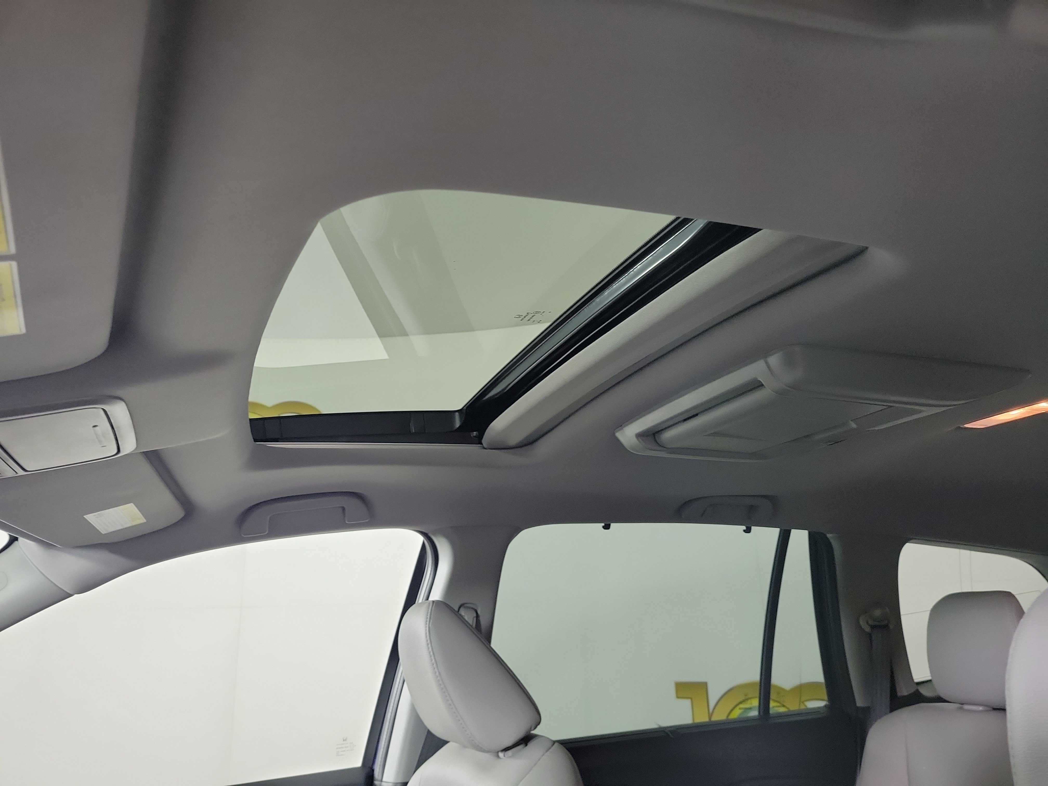Used 2017 Honda Pilot Touring image 20