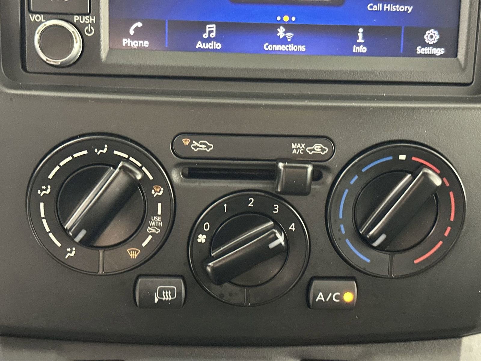 Used 2020 Nissan NV200 SV image 23