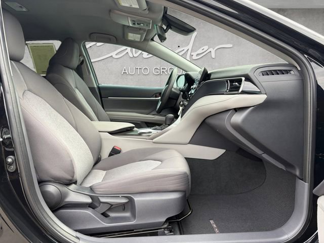 Used 2023 Toyota Camry LE image 24