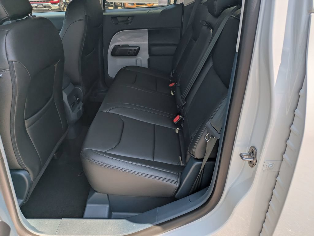 New 2025 Ford Maverick XLT w/ XLT Luxury Package AWD/4WD image 29