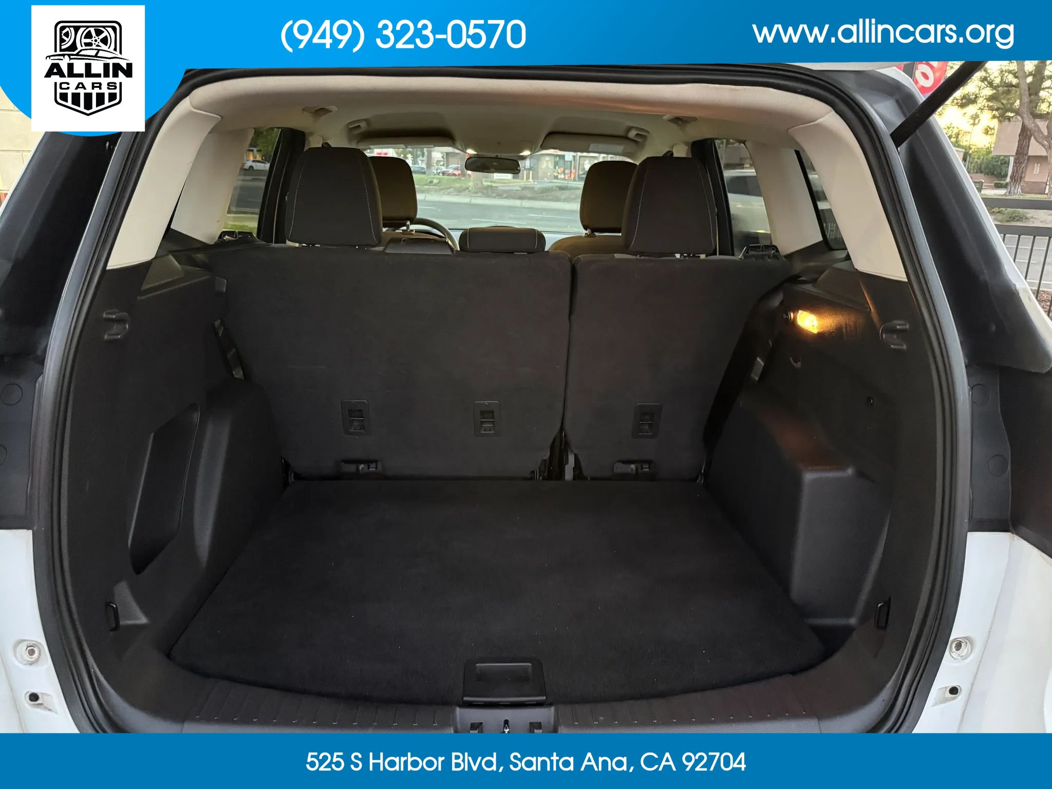 Used 2018 Ford Escape SE FWD image 17