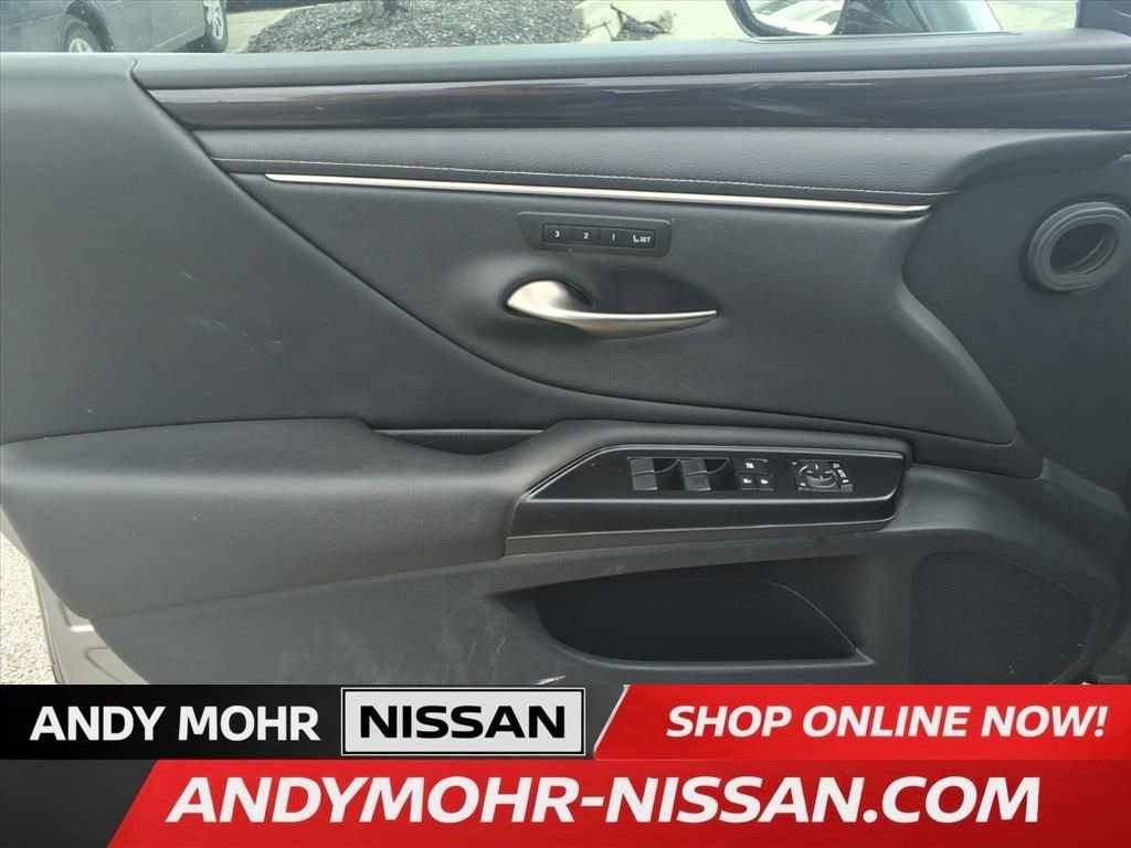 Used 2020 Lexus ES 350 350 w/ Premium Package image 11