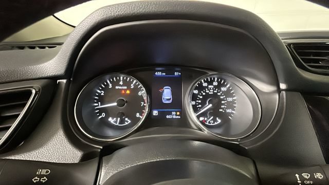 Used 2020 Nissan Rogue S FWD image 17