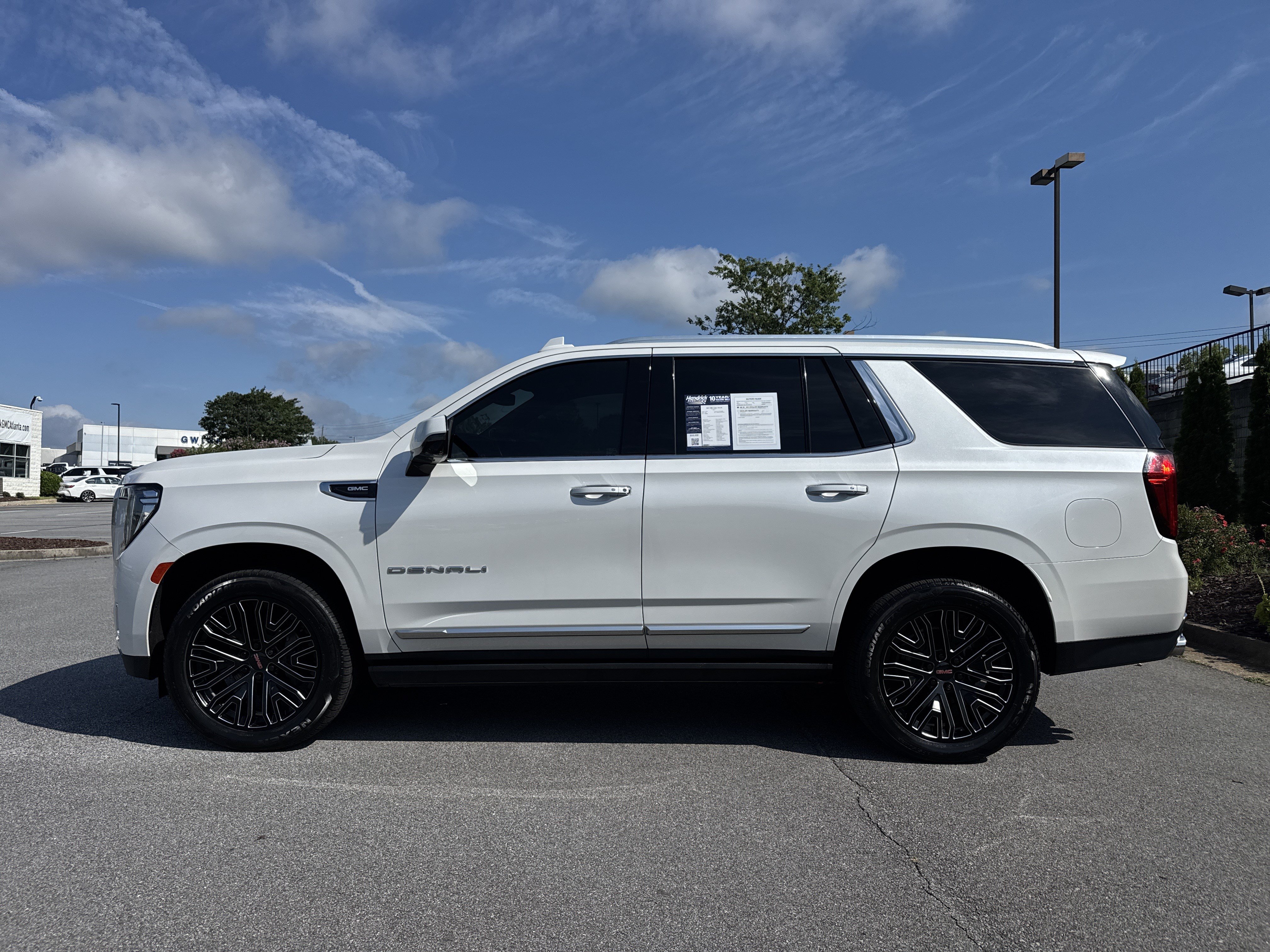Used 2021 GMC Yukon Denali AWD/4WD image 7
