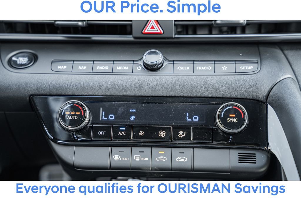 New 2025 Hyundai Elantra SEL image 19