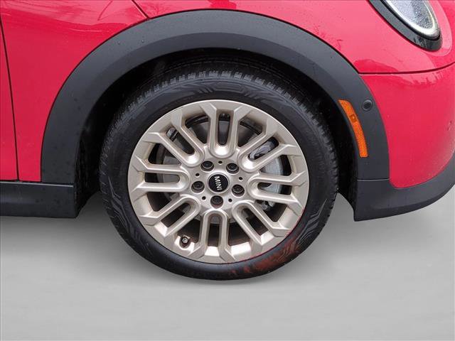 Certified 2025 MINI Cooper S image 23