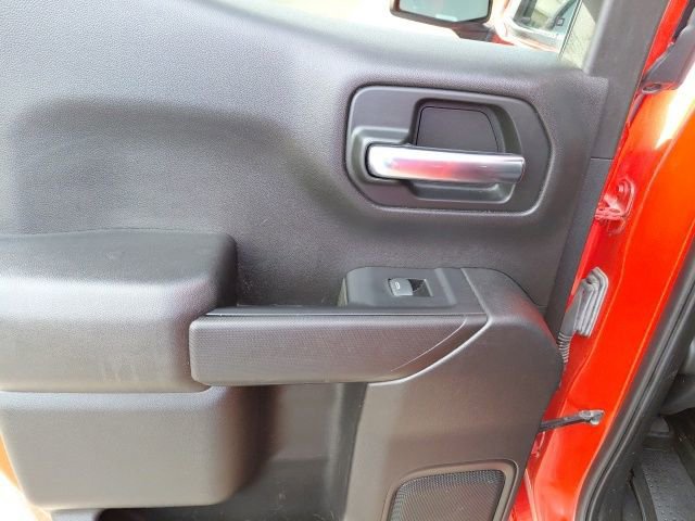 Used 2019 Chevrolet Silverado 1500 Custom Trail Boss image 28