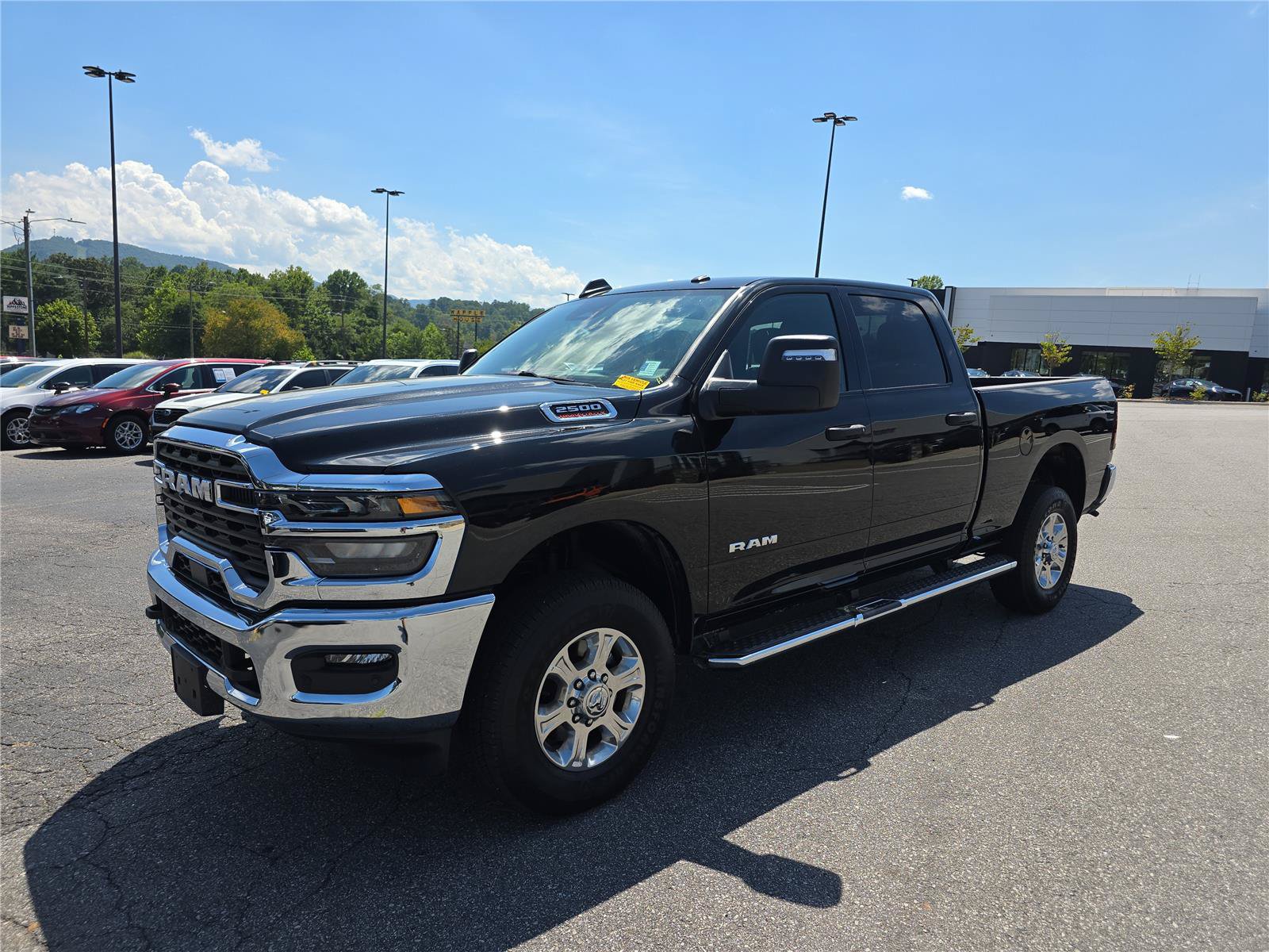 Used 2026 RAM 2500 Big Horn AWD/4WD image 7