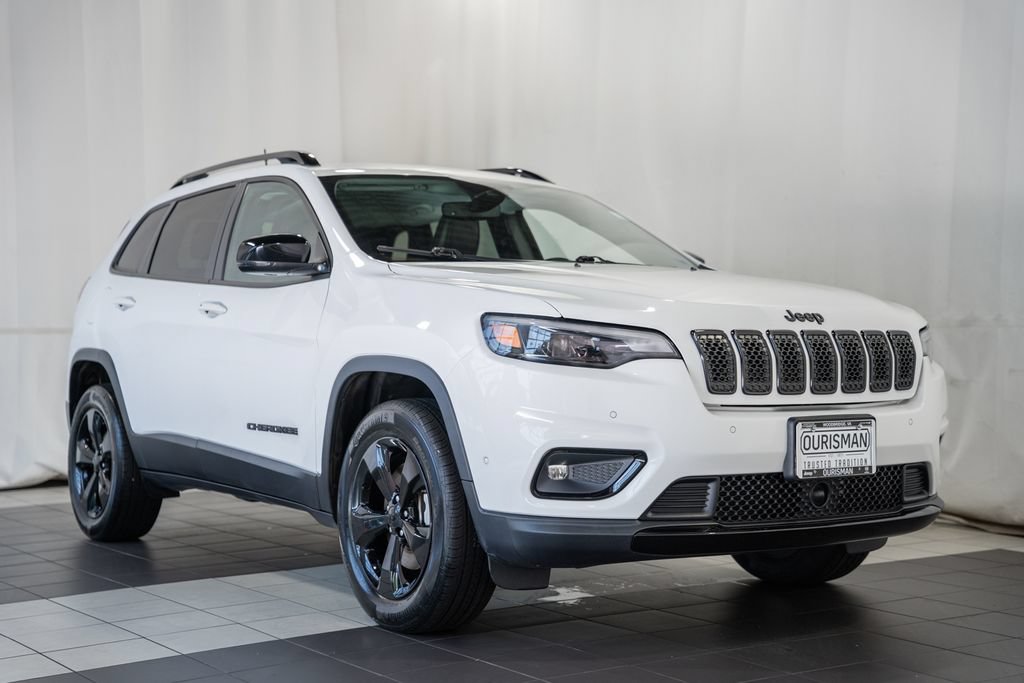 Certified 2023 Jeep Cherokee Altitude Lux AWD/4WD image 1