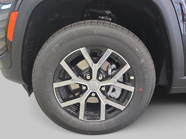 New 2025 Jeep Grand Cherokee Limited w/ Trailer Tow Package image 36