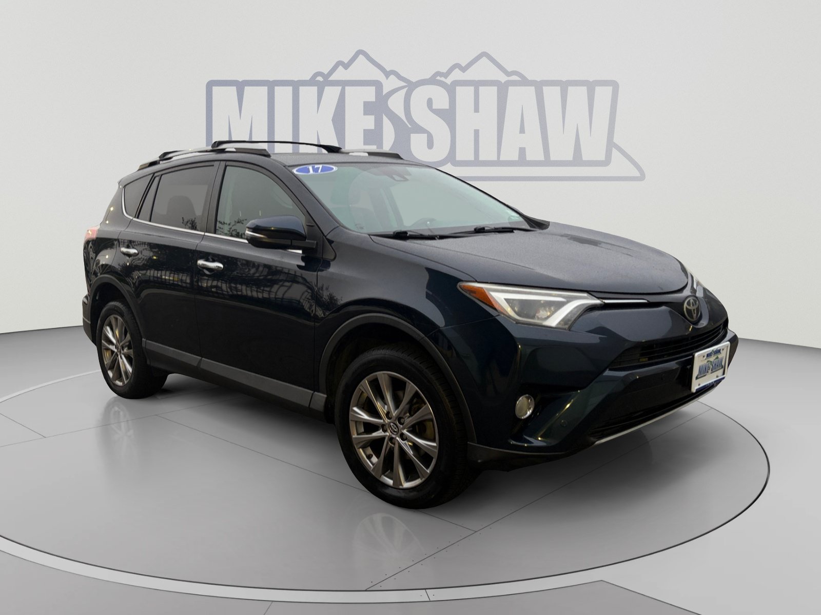 Used 2017 Toyota RAV4 Limited AWD/4WD image 7