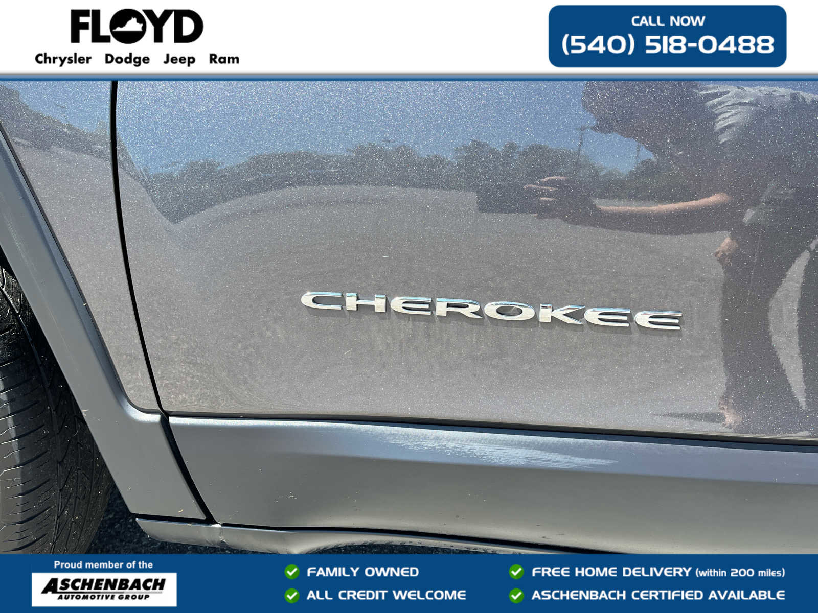 Used 2020 Jeep Cherokee Latitude Plus w/ Comfort/Convenience Group AWD/4WD image 34