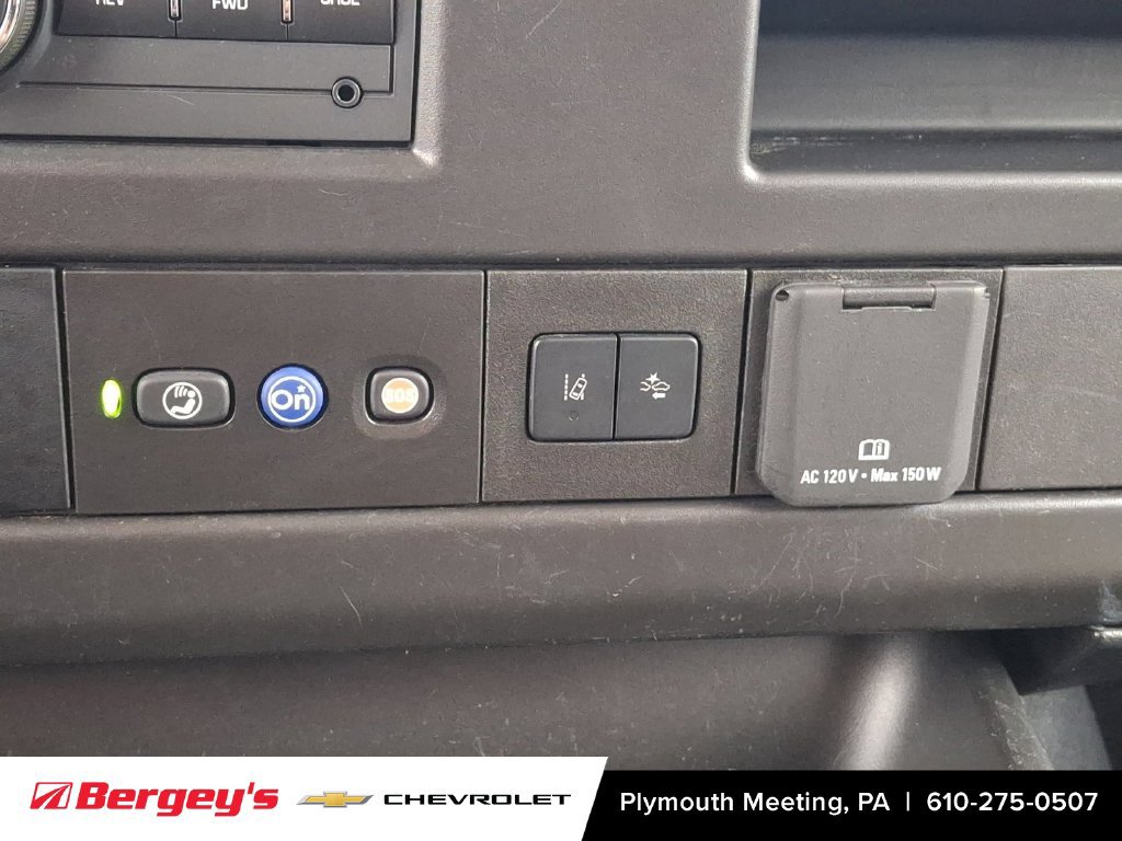 Certified 2025 Chevrolet Express 3500 LT w/ LT Preferred Equipment Group RWD image 25