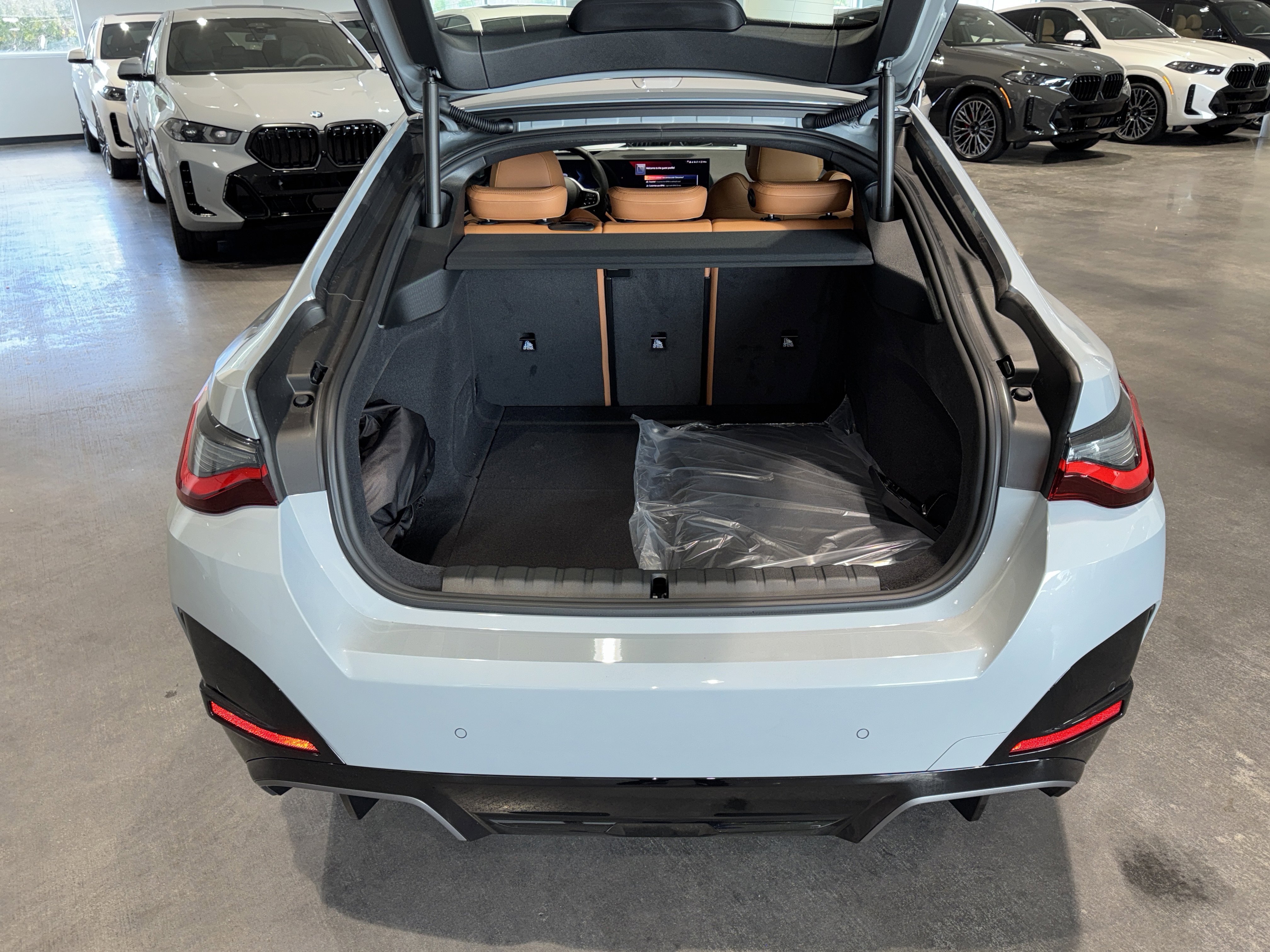 New 2026 BMW i4 eDrive40 w/ M Sport Package image 12