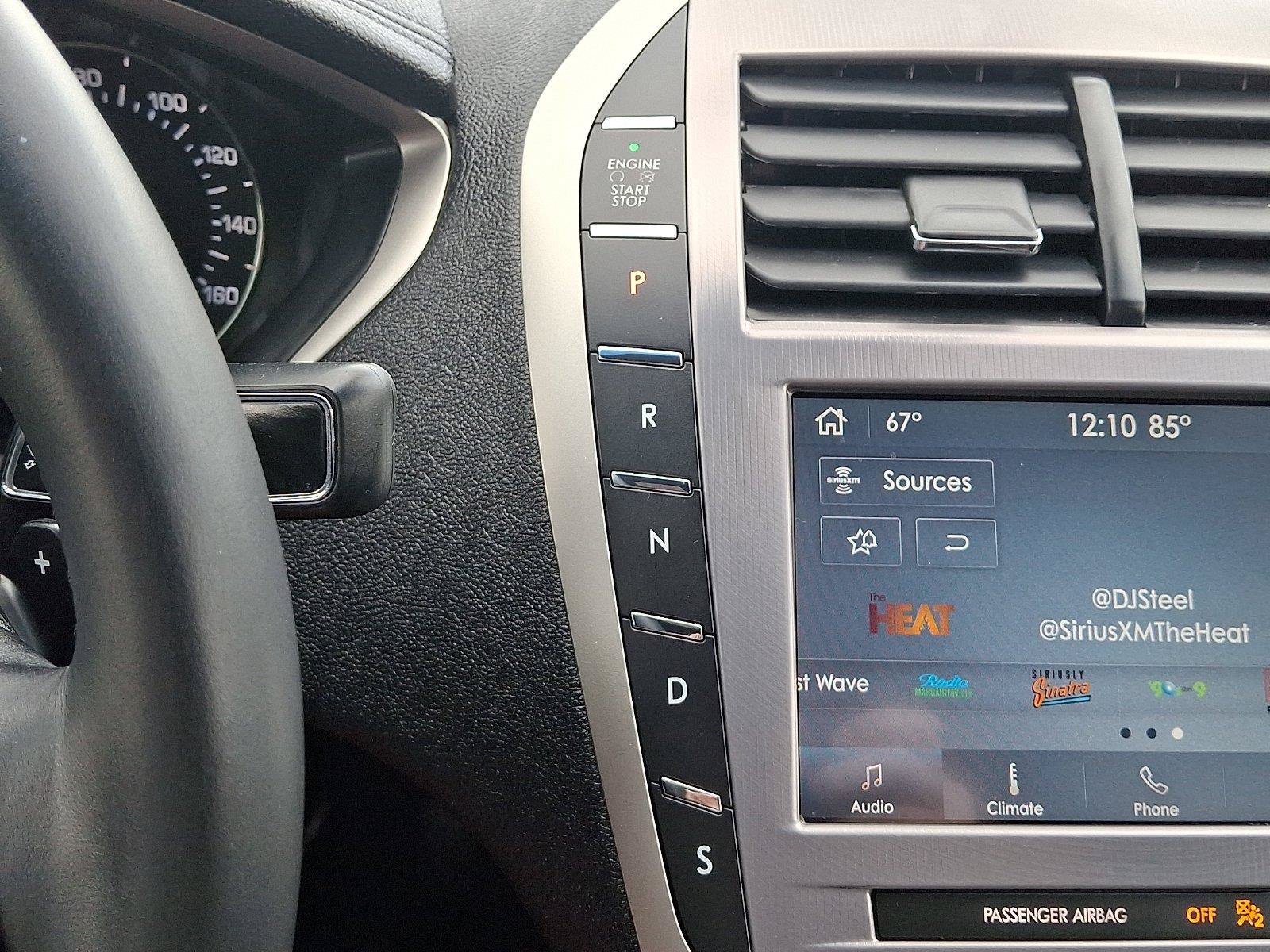 Used 2020 Lincoln MKZ FWD image 14