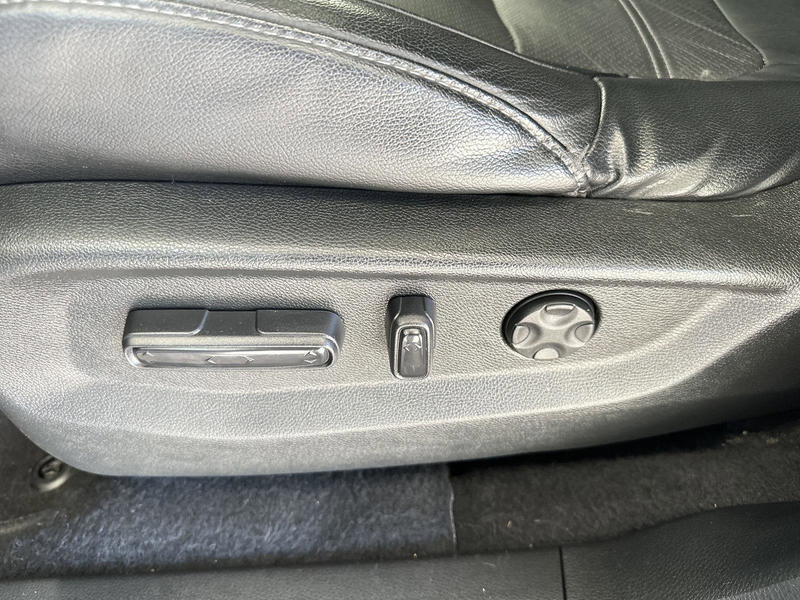 Certified 2020 Honda CR-V Touring image 34