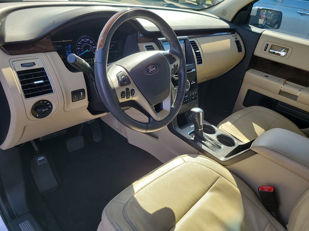 Used 2019 Ford Flex Limited image 17