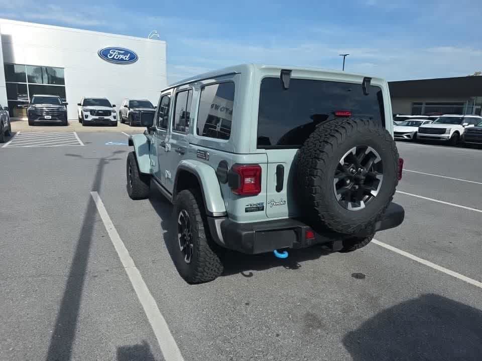 Used 2024 Jeep Wrangler Unlimited Rubicon 4xe AWD/4WD image 3