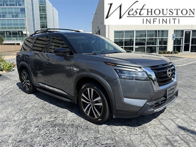 Used 2023 Nissan Pathfinder Platinum w/ Lighting Package (N93)