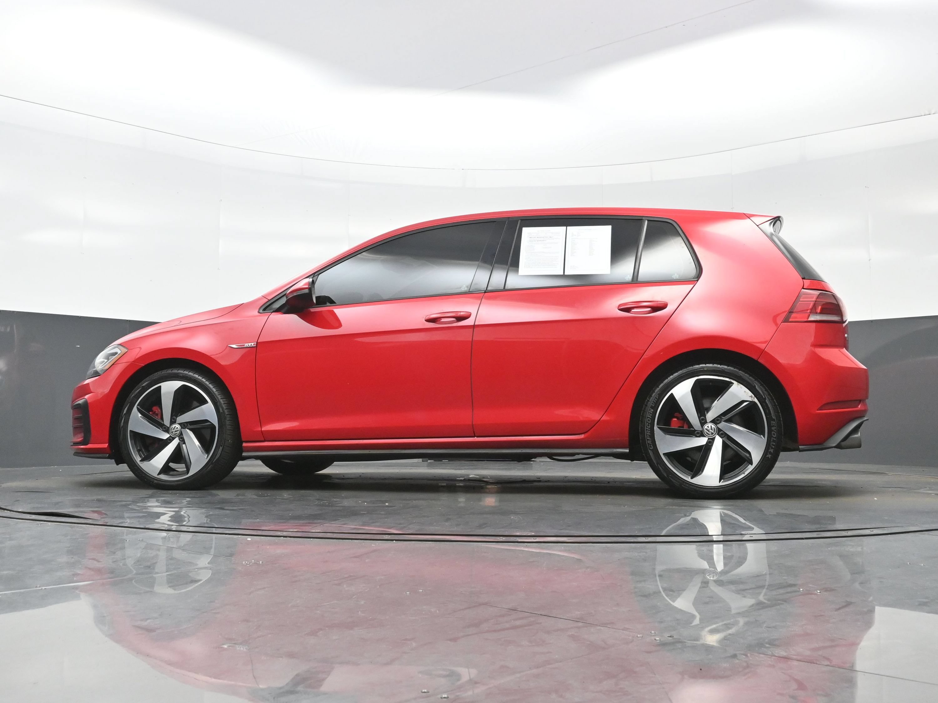 Used 2019 Volkswagen GTI SE w/ SE Experience Package FWD image 29