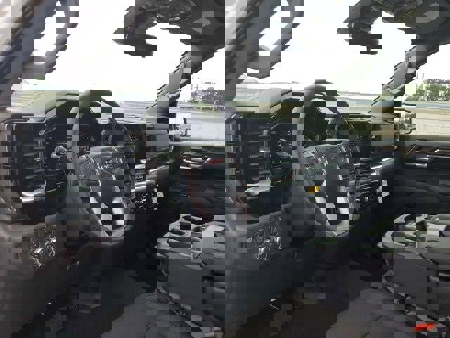 New 2026 GMC Sierra 1500 SLE w/ X31 Off-Road Package image 18