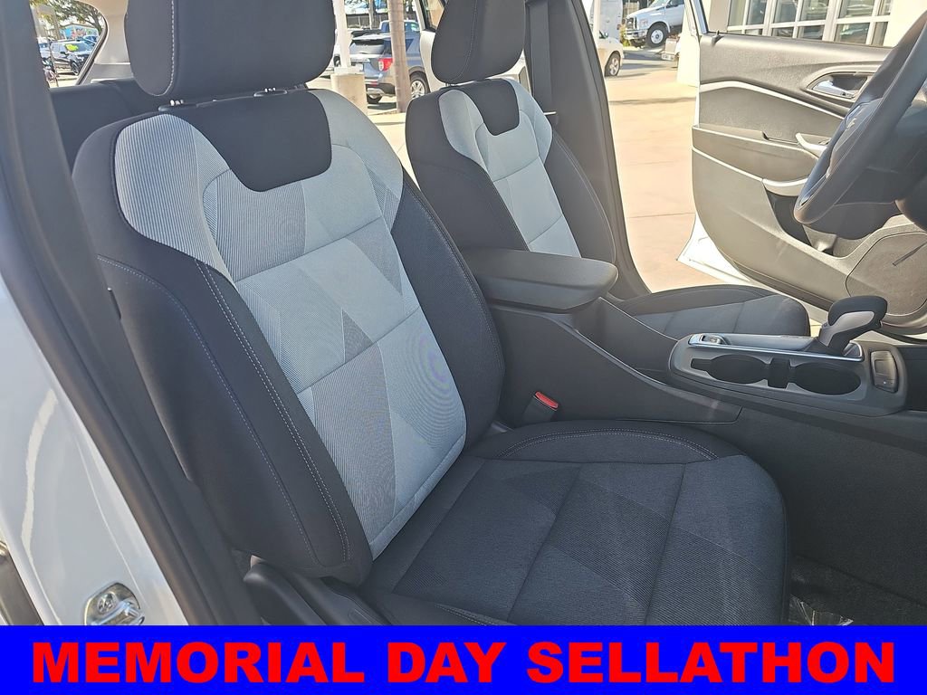New 2026 Chevrolet Trax LS w/ Driver Confidence Package FWD image 10