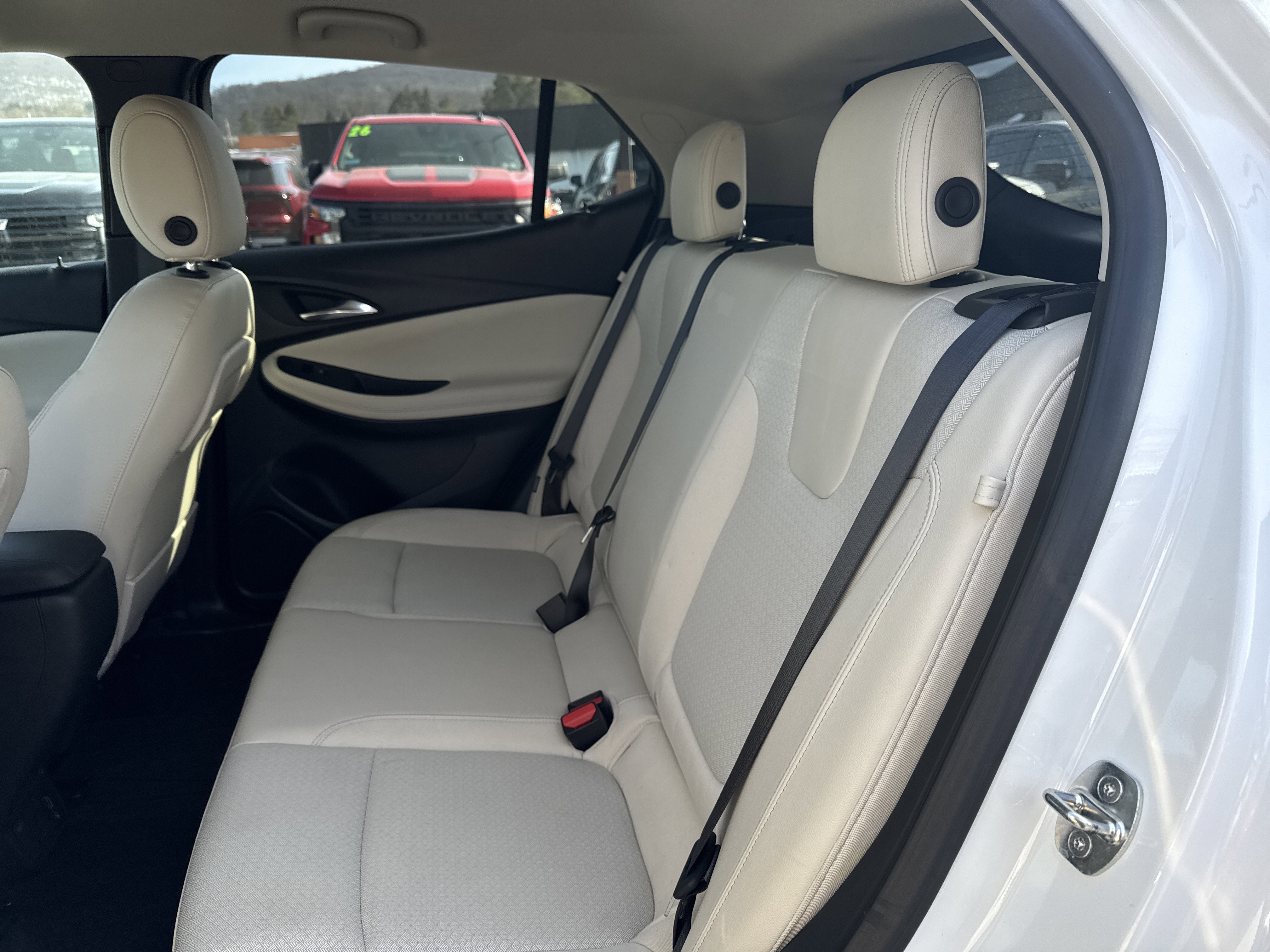 Used 2023 Buick Encore GX Preferred w/ Cold Weather Comfort Package image 13