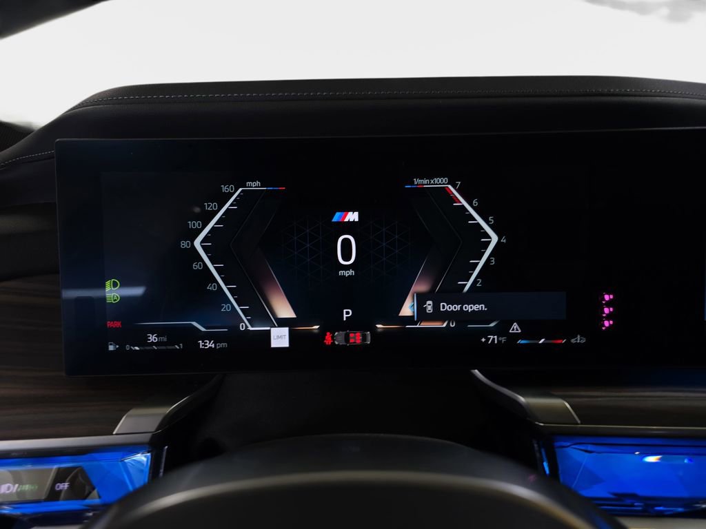 Certified 2023 BMW 760i xDrive image 22