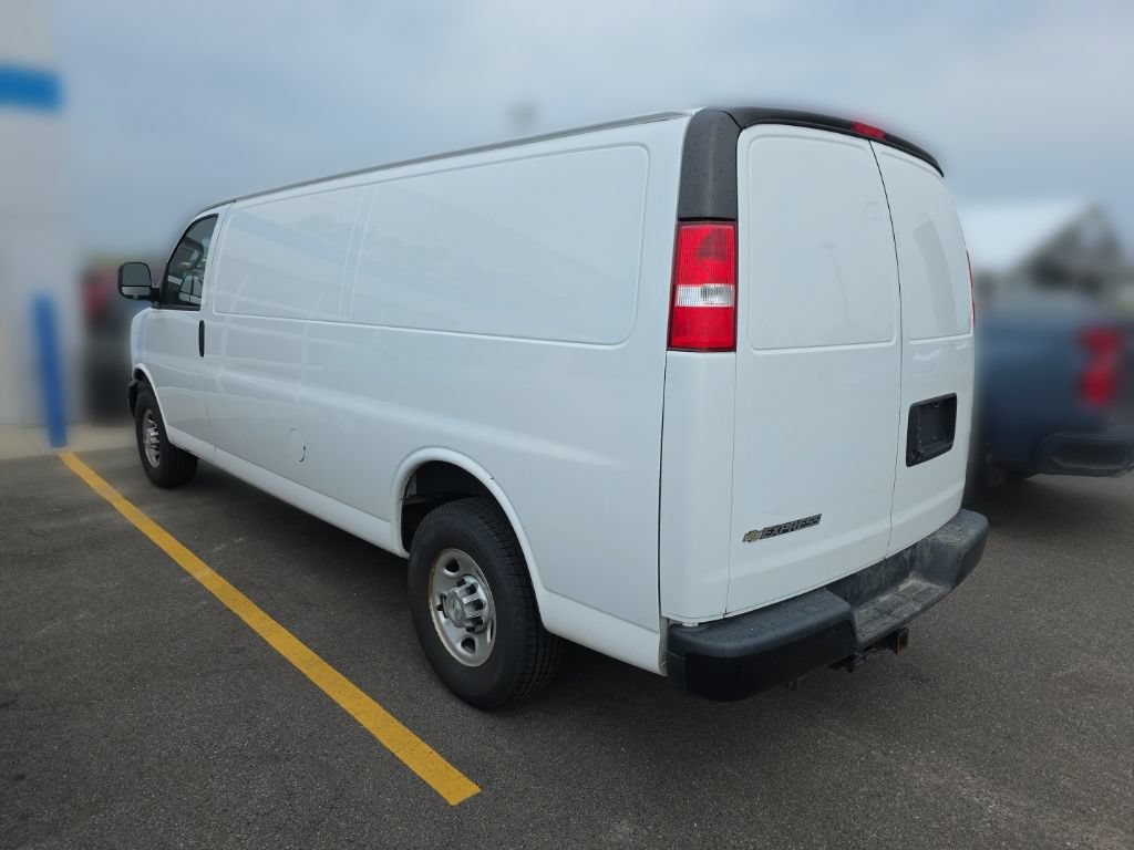 Used 2021 Chevrolet Express 2500 Extended w/ Driver Convenience Package RWD image 6