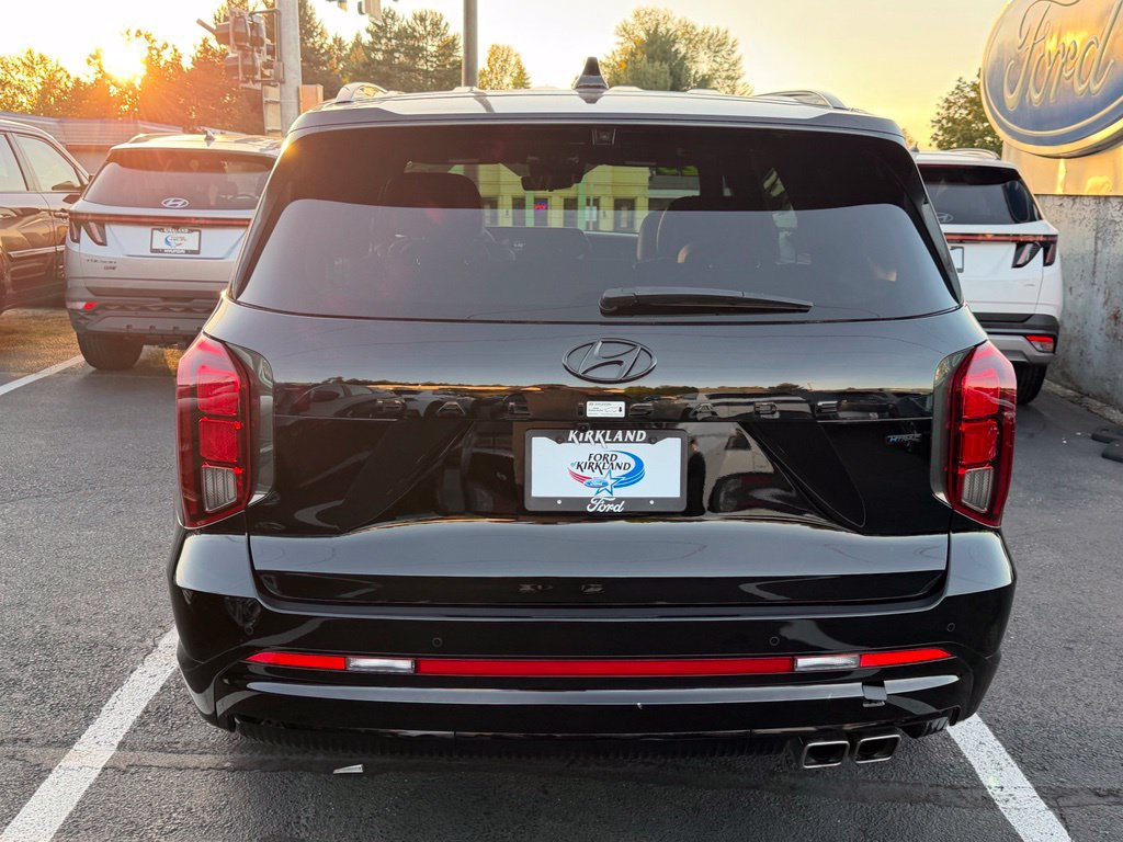 Certified 2025 Hyundai Palisade Calligraphy AWD/4WD image 8