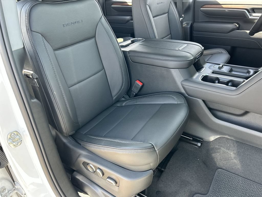 New 2026 GMC Sierra 2500 Denali w/ Denali Reserve Package AWD/4WD image 28